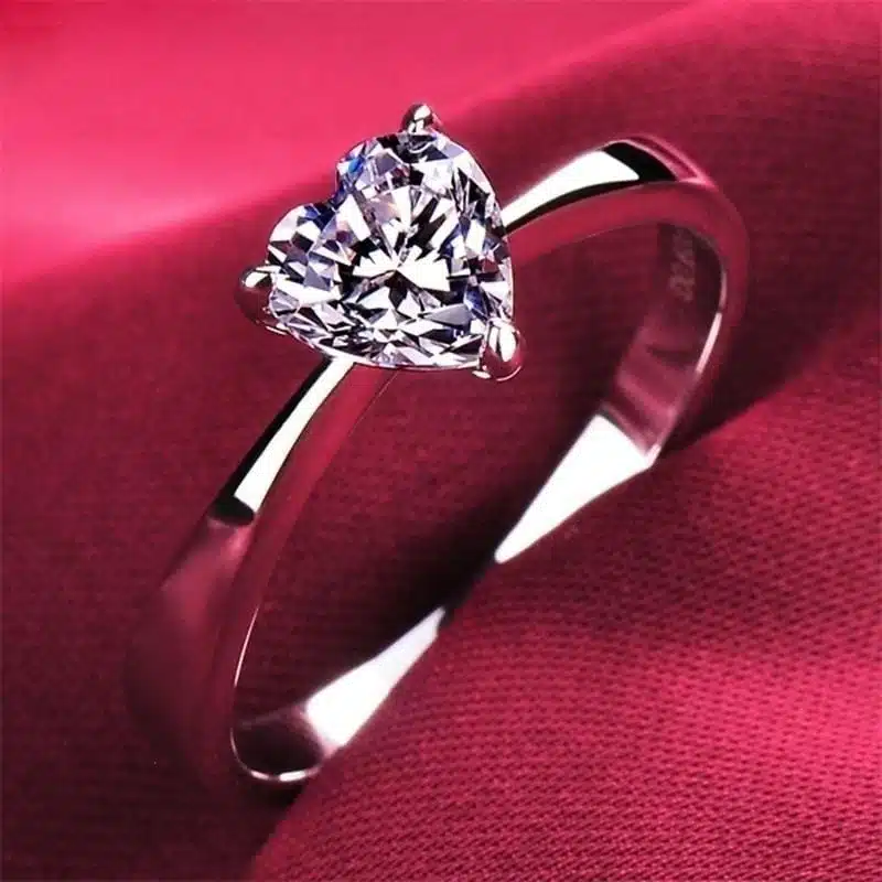 Diamond Cut Heart Shaped Finger Ring - Image 3